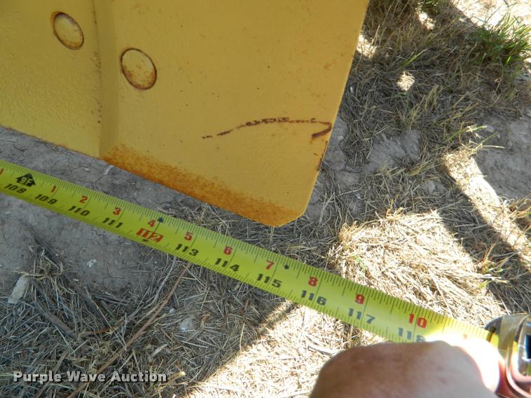 image for item DB1053 Caterpillar grader