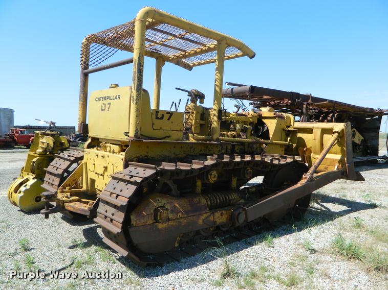 image for item DB1054 1958 Caterpillar D7C dozer