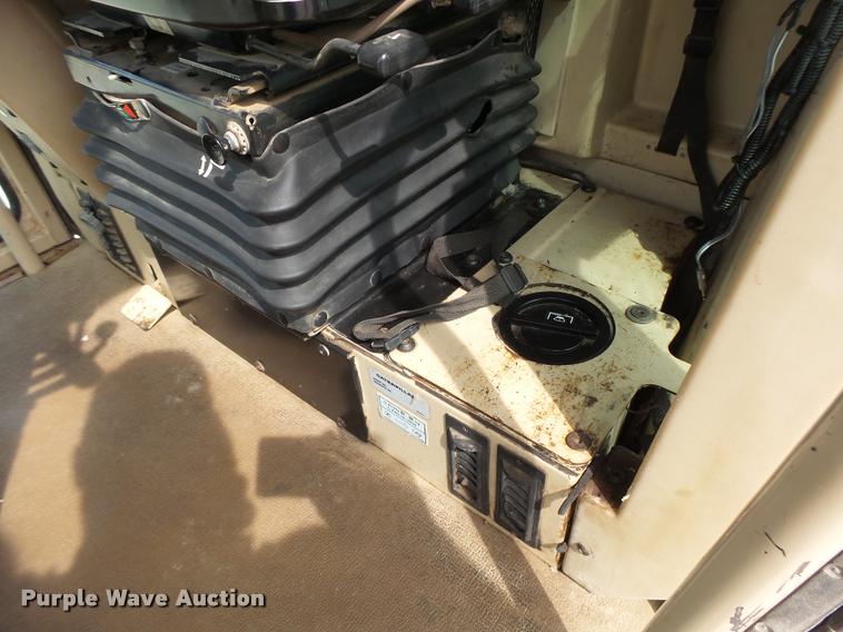 image for item DB1348 2002 Caterpillar 12H motor grader