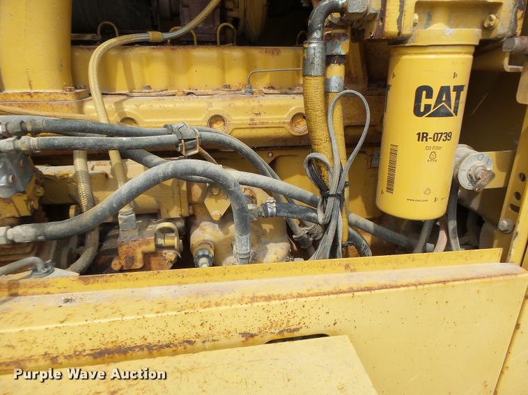 image for item DB1348 2002 Caterpillar 12H motor grader