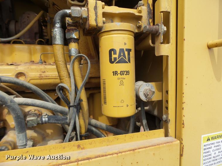 image for item DB1348 2002 Caterpillar 12H motor grader