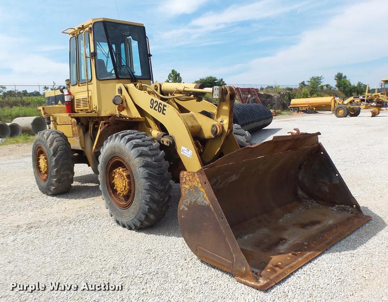 image for item DB1349 1992 Caterpillar 926E wheel loader