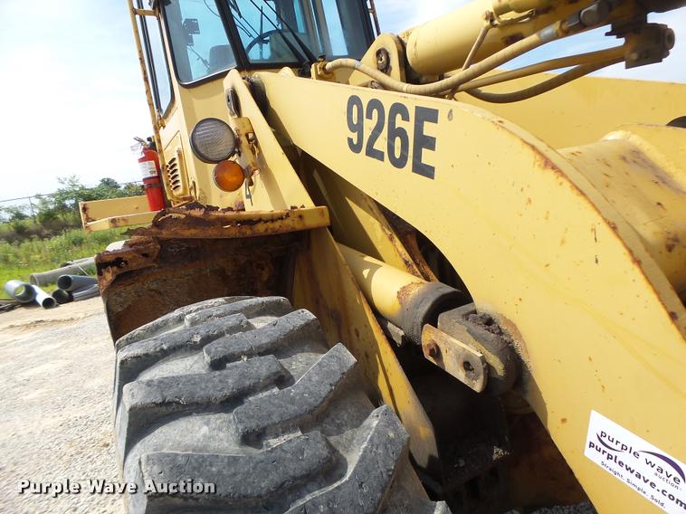image for item DB1349 1992 Caterpillar 926E wheel loader
