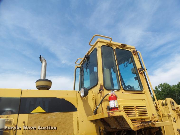 image for item DB1349 1992 Caterpillar 926E wheel loader