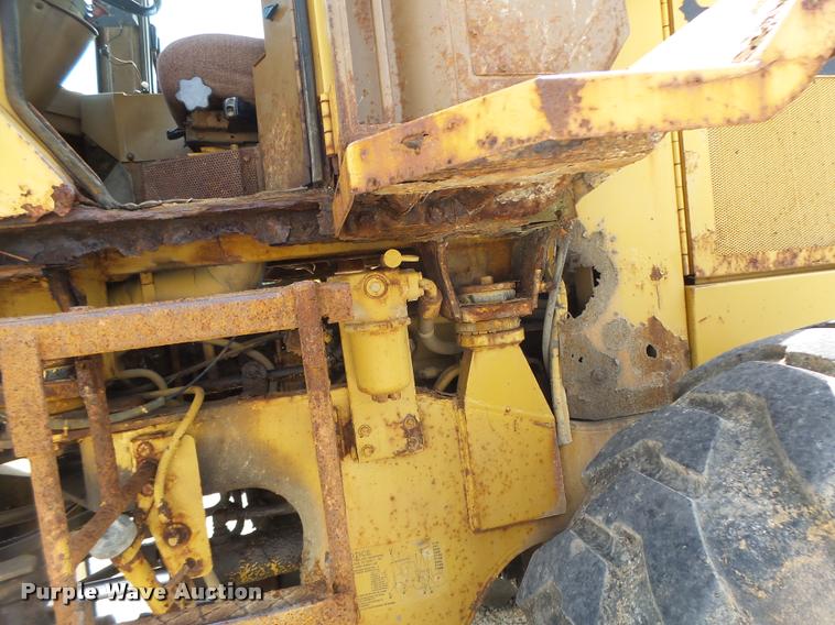 image for item DB1349 1992 Caterpillar 926E wheel loader