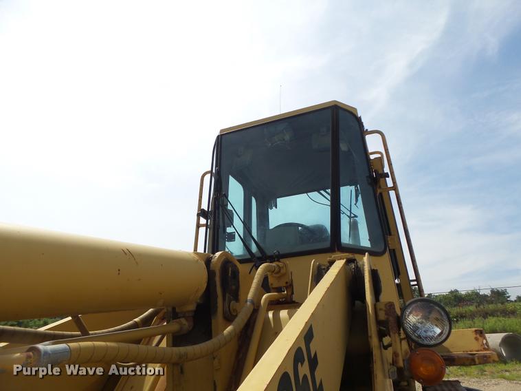 image for item DB1349 1992 Caterpillar 926E wheel loader