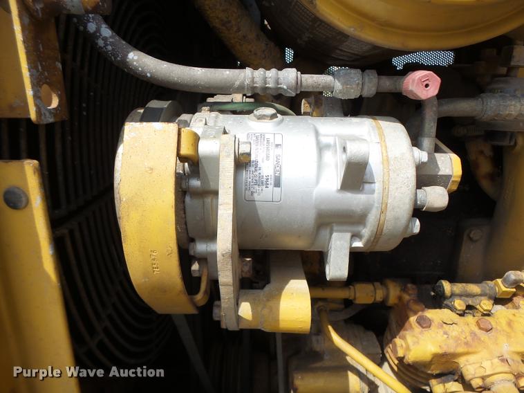 image for item DB1349 1992 Caterpillar 926E wheel loader