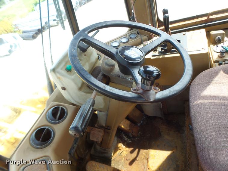 image for item DB1349 1992 Caterpillar 926E wheel loader