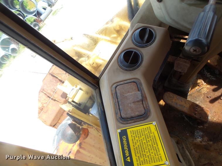 image for item DB1349 1992 Caterpillar 926E wheel loader