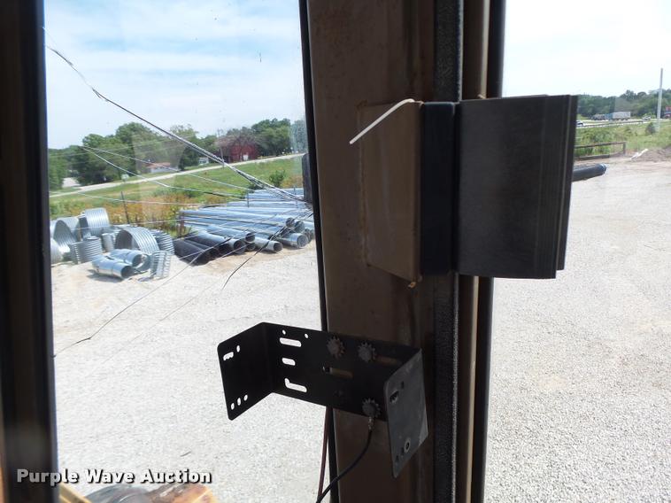 image for item DB1349 1992 Caterpillar 926E wheel loader