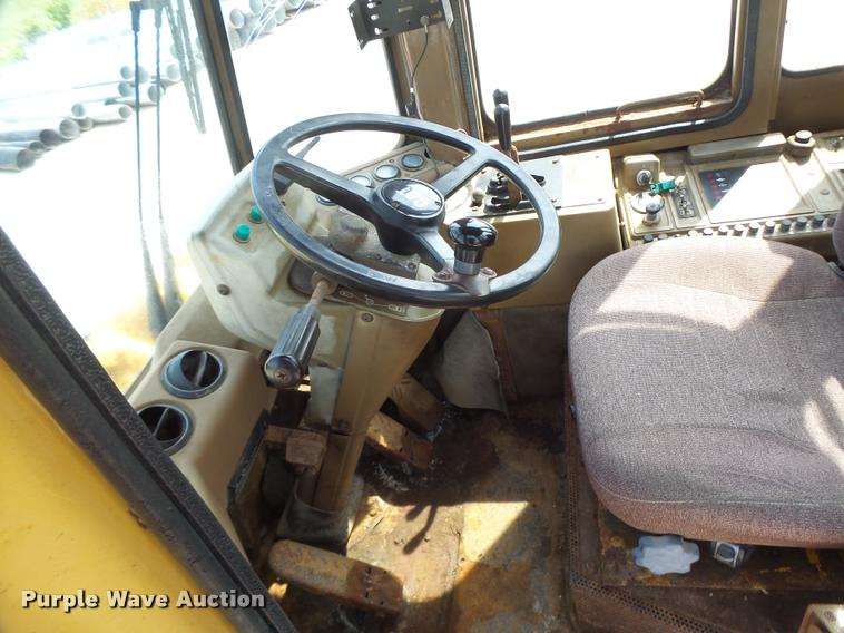 image for item DB1349 1992 Caterpillar 926E wheel loader
