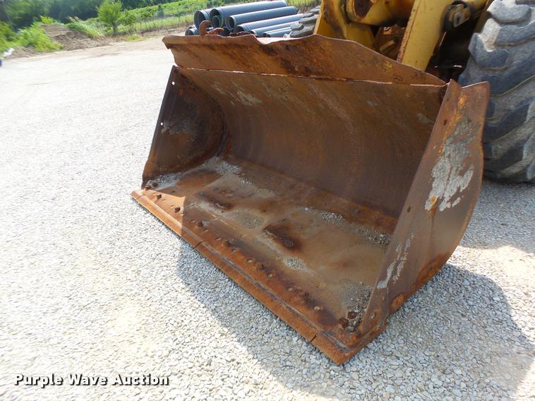 image for item DB1349 1992 Caterpillar 926E wheel loader