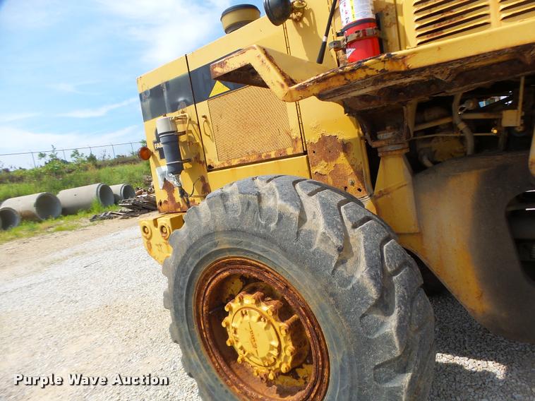 image for item DB1349 1992 Caterpillar 926E wheel loader