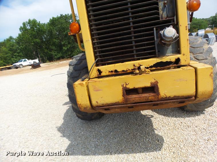 image for item DB1349 1992 Caterpillar 926E wheel loader