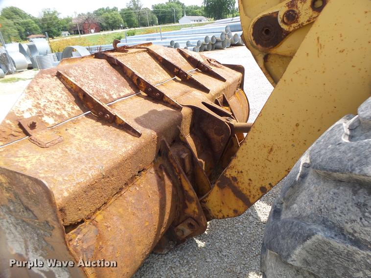 image for item DB1349 1992 Caterpillar 926E wheel loader