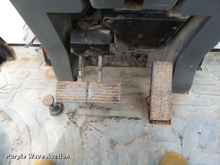 image for item DB1350 2000 Caterpillar 426C backhoe