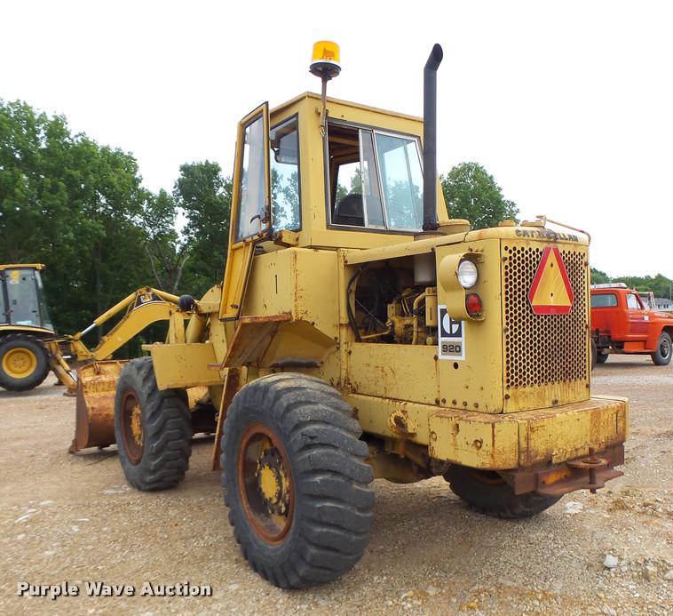 image for item DB1352 1969 Caterpillar 920 wheel loader