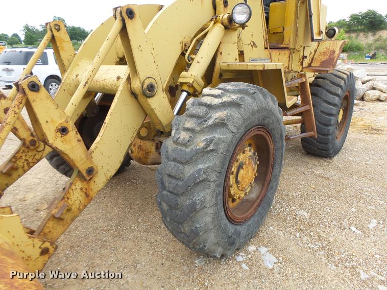 image for item DB1352 1969 Caterpillar 920 wheel loader