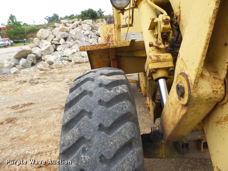 image for item DB1352 1969 Caterpillar 920 wheel loader