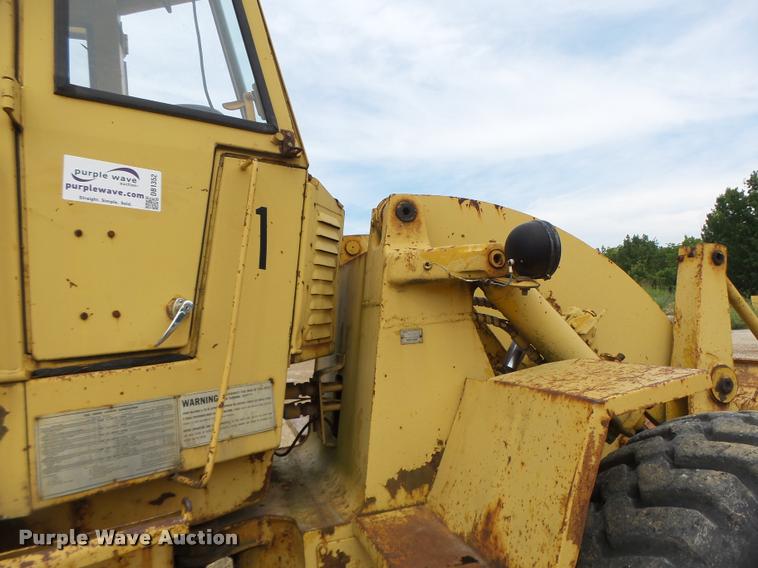 image for item DB1352 1969 Caterpillar 920 wheel loader