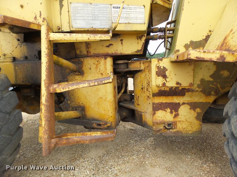 image for item DB1352 1969 Caterpillar 920 wheel loader