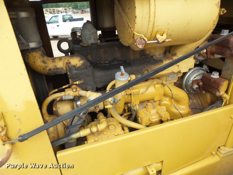 image for item DB1352 1969 Caterpillar 920 wheel loader