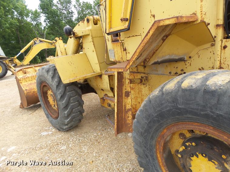 image for item DB1352 1969 Caterpillar 920 wheel loader
