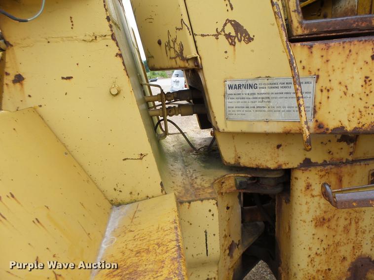 image for item DB1352 1969 Caterpillar 920 wheel loader