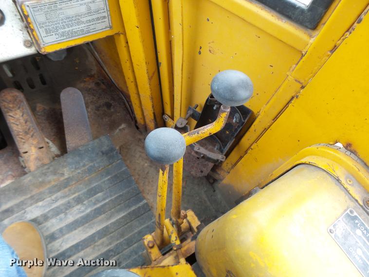 image for item DB1352 1969 Caterpillar 920 wheel loader