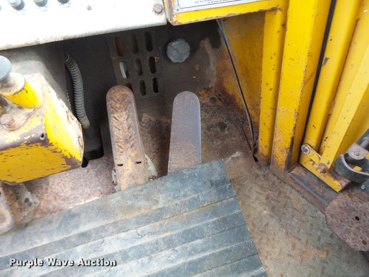 image for item DB1352 1969 Caterpillar 920 wheel loader