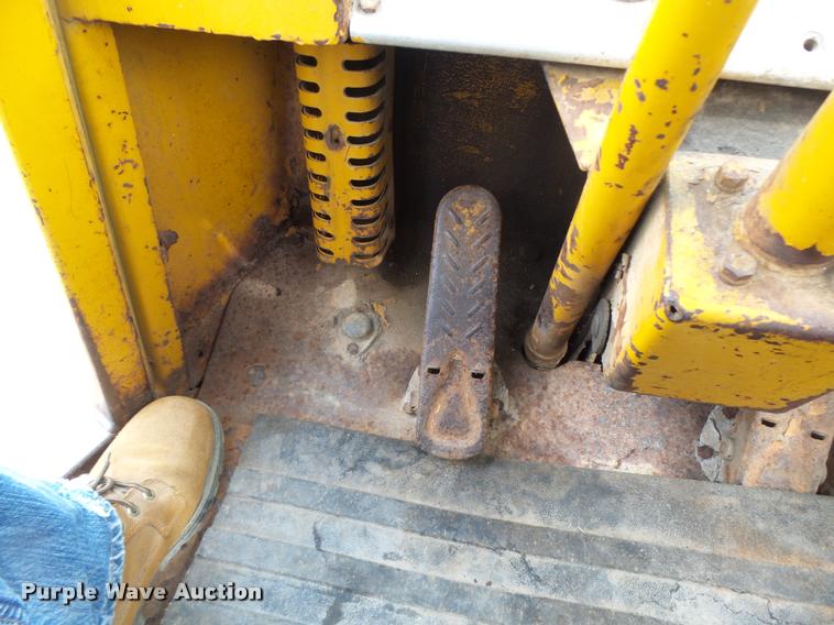 image for item DB1352 1969 Caterpillar 920 wheel loader