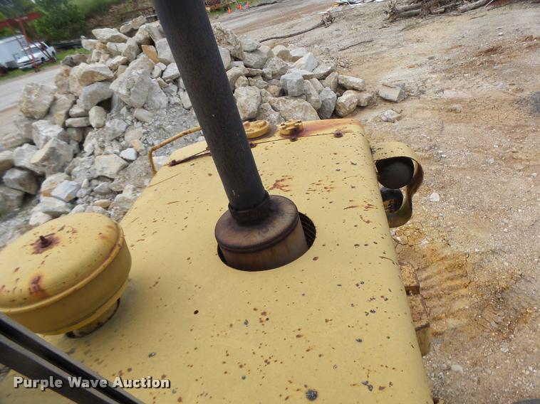 image for item DB1352 1969 Caterpillar 920 wheel loader