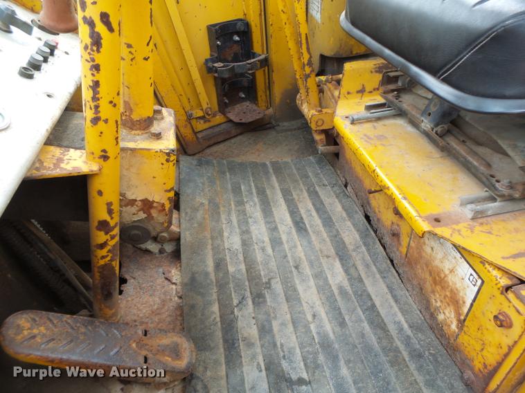 image for item DB1352 1969 Caterpillar 920 wheel loader