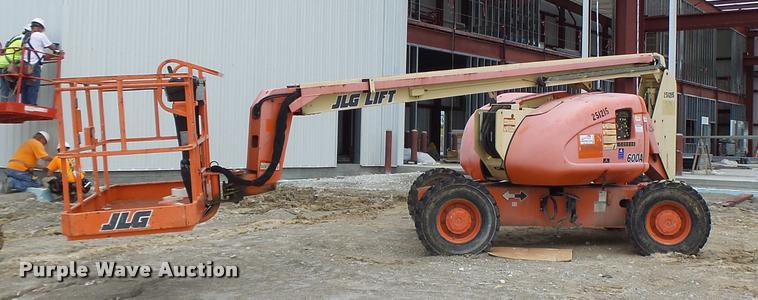 image for item DB5774 1998 JLG 600A boom lift