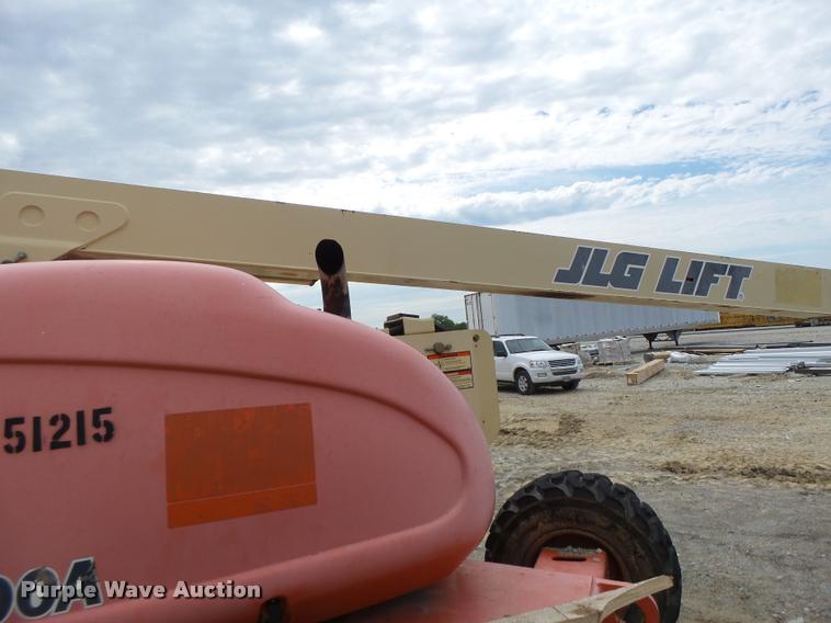 image for item DB5774 1998 JLG 600A boom lift
