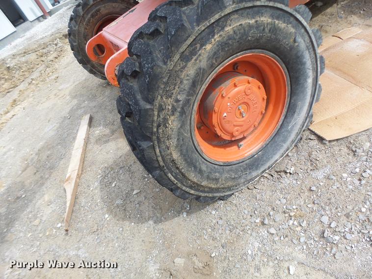 image for item DB5774 1998 JLG 600A boom lift