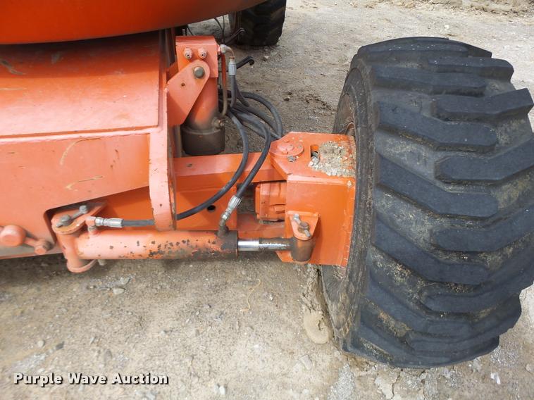 image for item DB5774 1998 JLG 600A boom lift