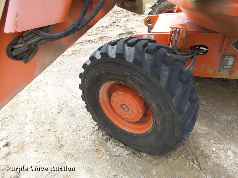 image for item DB5774 1998 JLG 600A boom lift