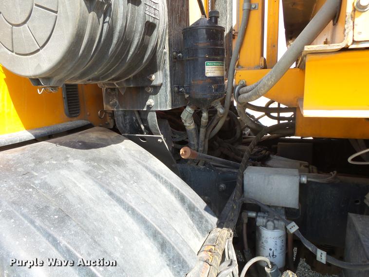 image for item DB7471 2003 Sterling Condor paint striper truck