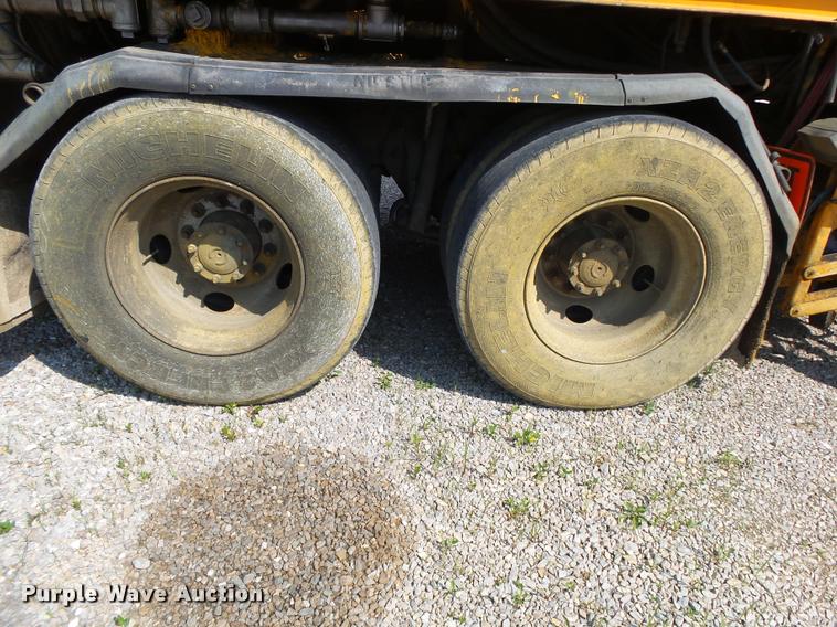 image for item DB7471 2003 Sterling Condor paint striper truck