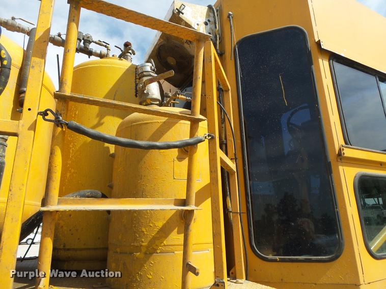 image for item DB7471 2003 Sterling Condor paint striper truck