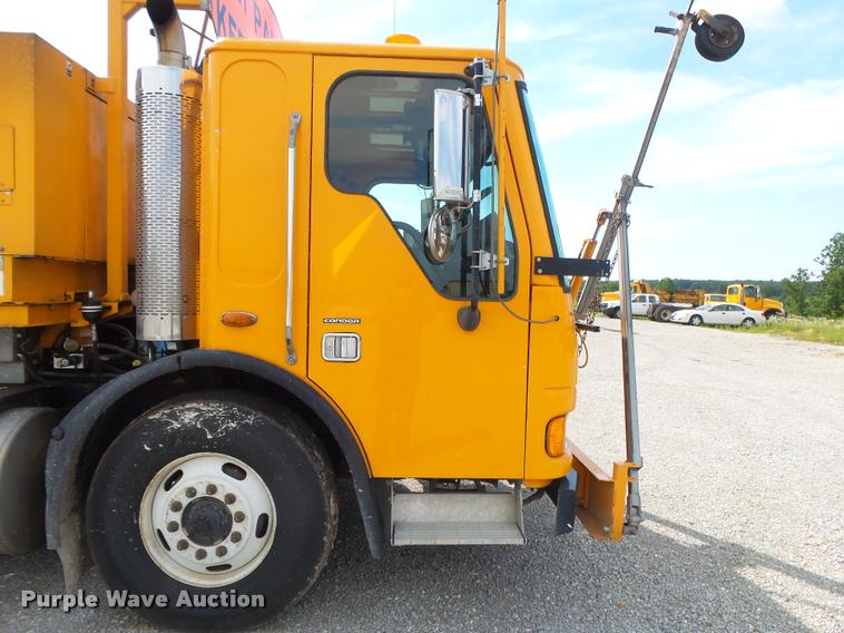 image for item DB7471 2003 Sterling Condor paint striper truck