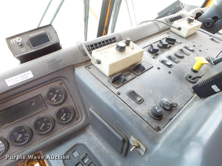 image for item DB7471 2003 Sterling Condor paint striper truck