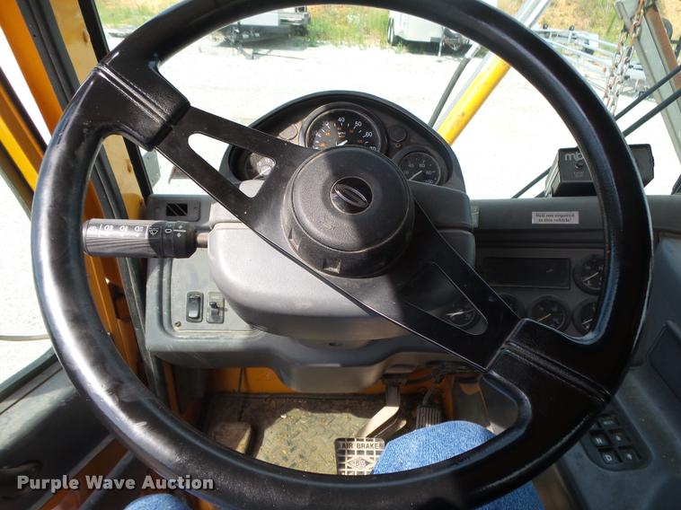 image for item DB7471 2003 Sterling Condor paint striper truck