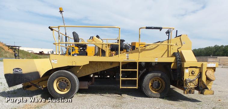 image for item DB7472 Etnyre Quad chip spreader