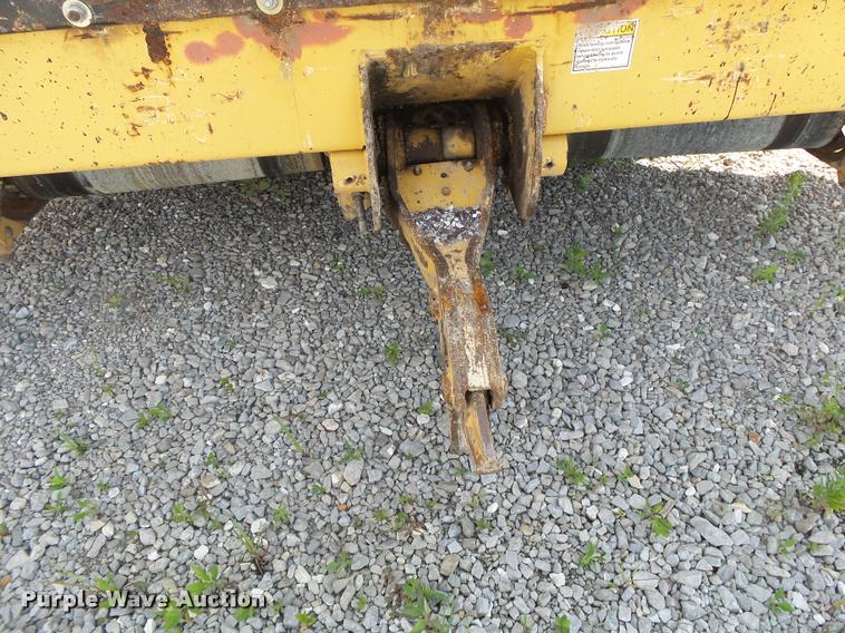 image for item DB7472 Etnyre Quad chip spreader