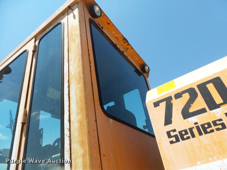 image for item DB7479 Champion 720A Series III motor grader