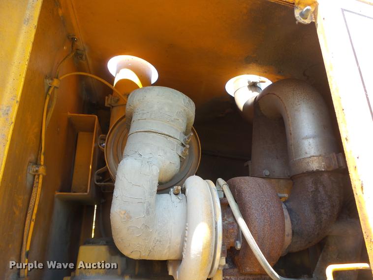 image for item DB7479 Champion 720A Series III motor grader