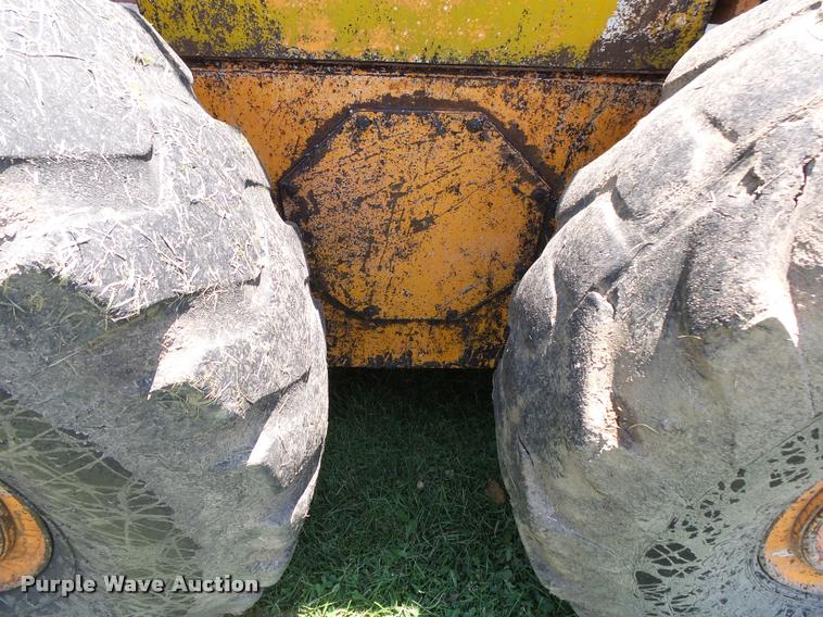 image for item DB7479 Champion 720A Series III motor grader