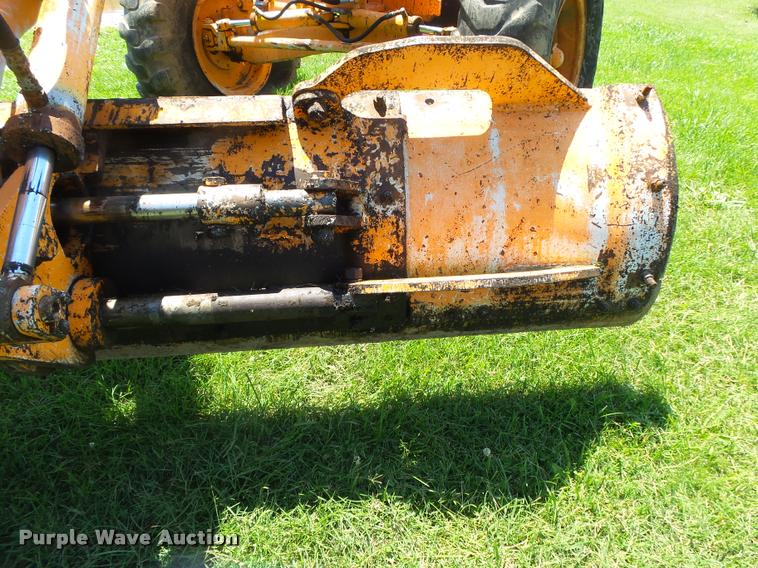 image for item DB7479 Champion 720A Series III motor grader